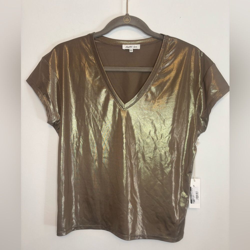 Another love NWT gold metallic short sleeve top Size small